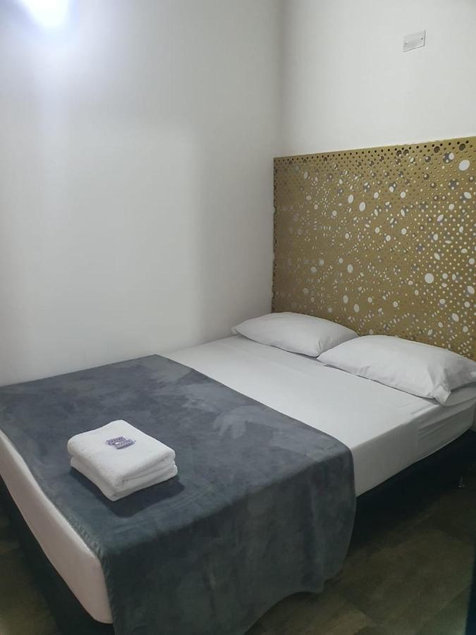 Hotel Prestige Медельин Экстерьер фото