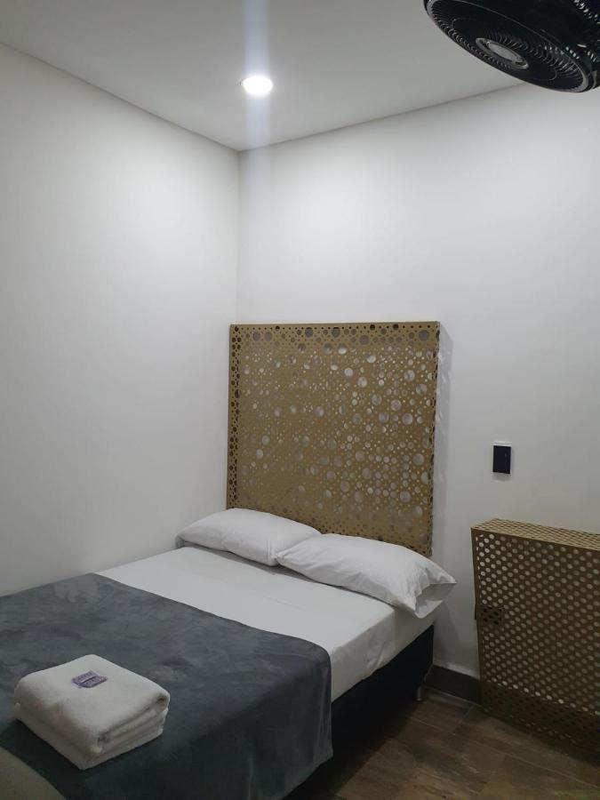Hotel Prestige Медельин Экстерьер фото