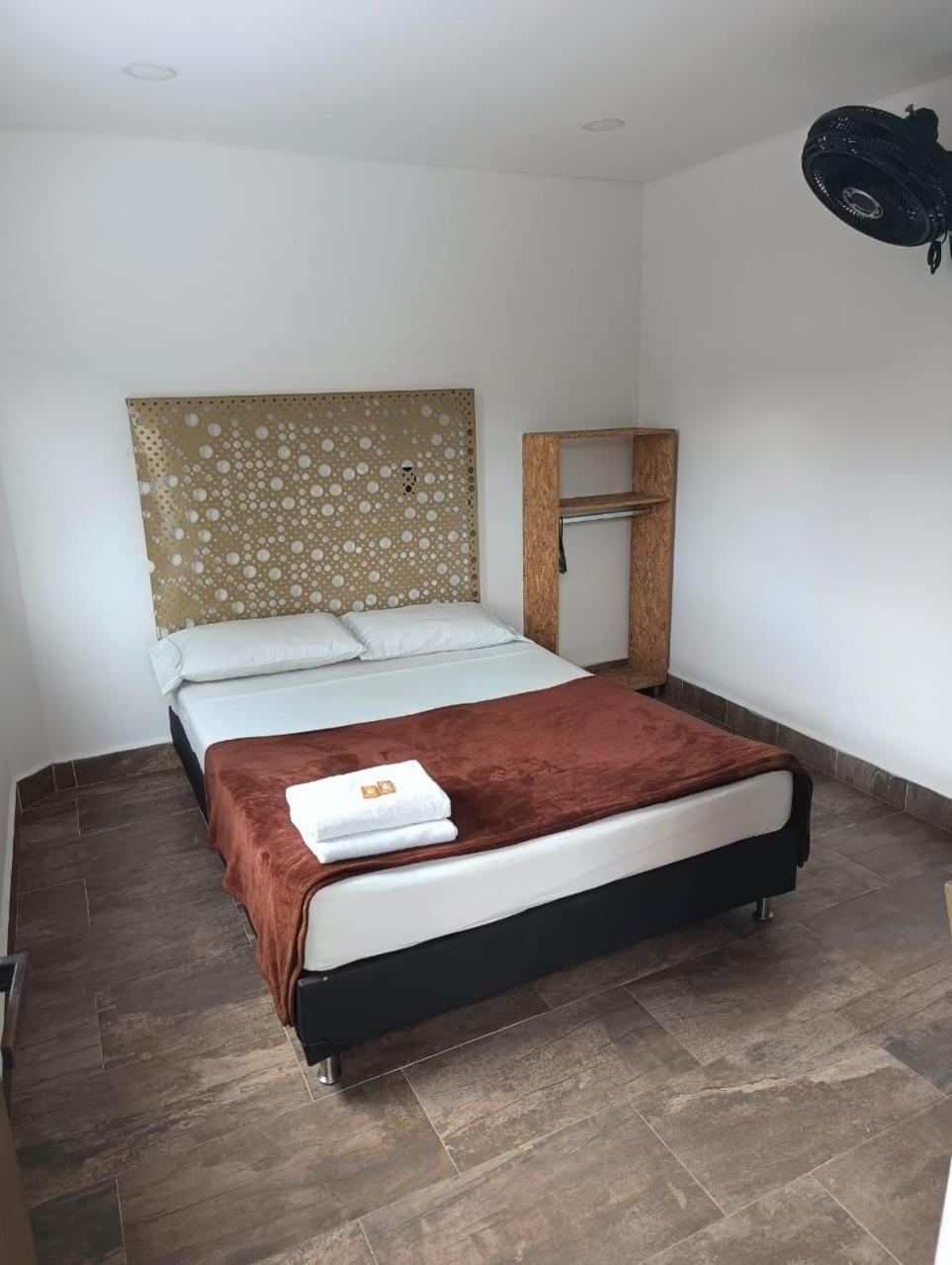 Hotel Prestige Медельин Экстерьер фото